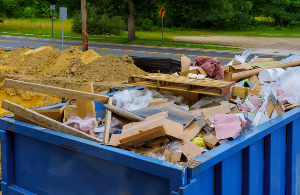 Best Construction Debris Removal  in Farmington, MN